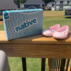 Native Margot Shoes, Size C6